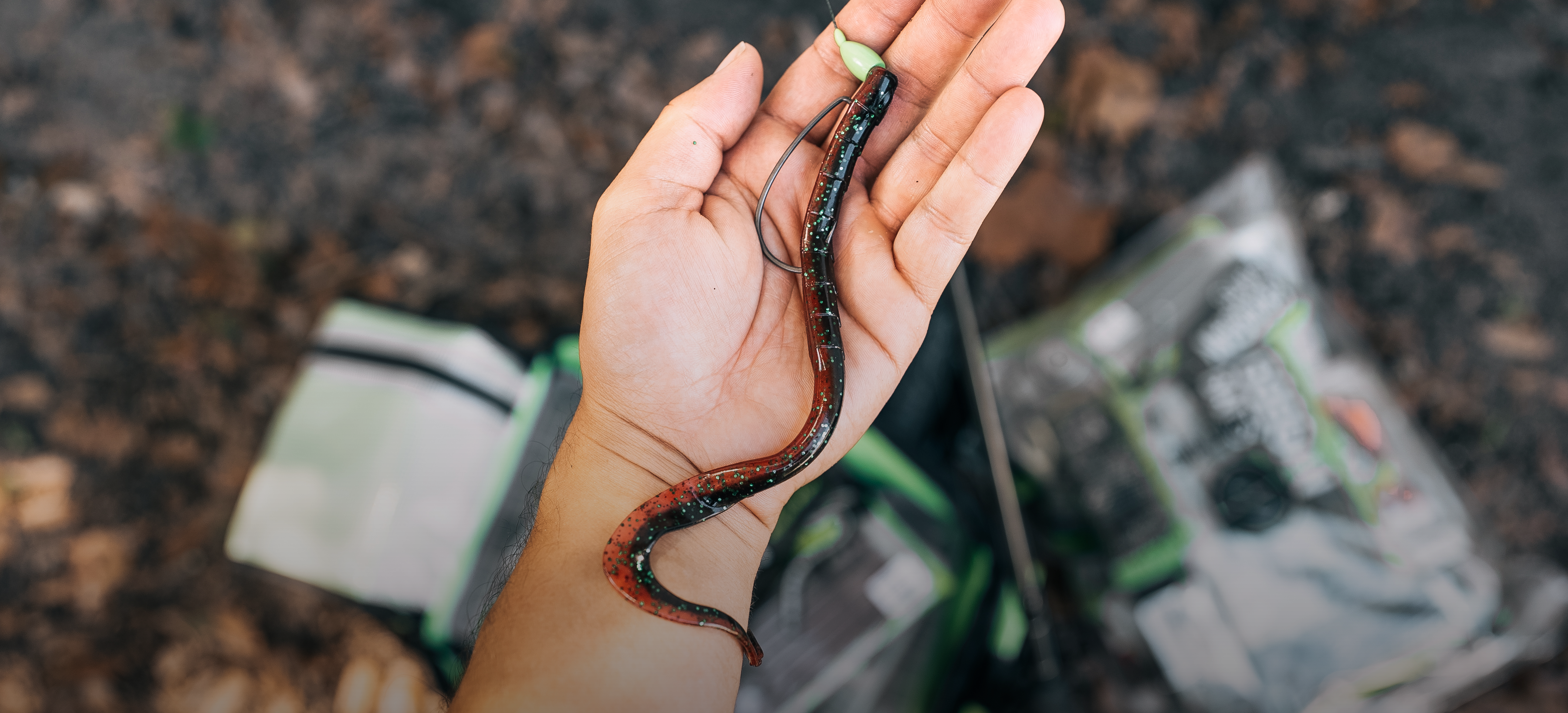Rotten Tomato Mondo Worm